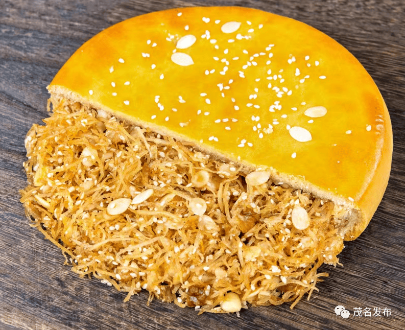 Huazhou Tuoluo Cake